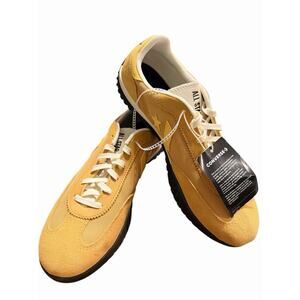 Converse Run Star Trainer men's sneakers Low Top RETRO SANDY YELLOW Size 9